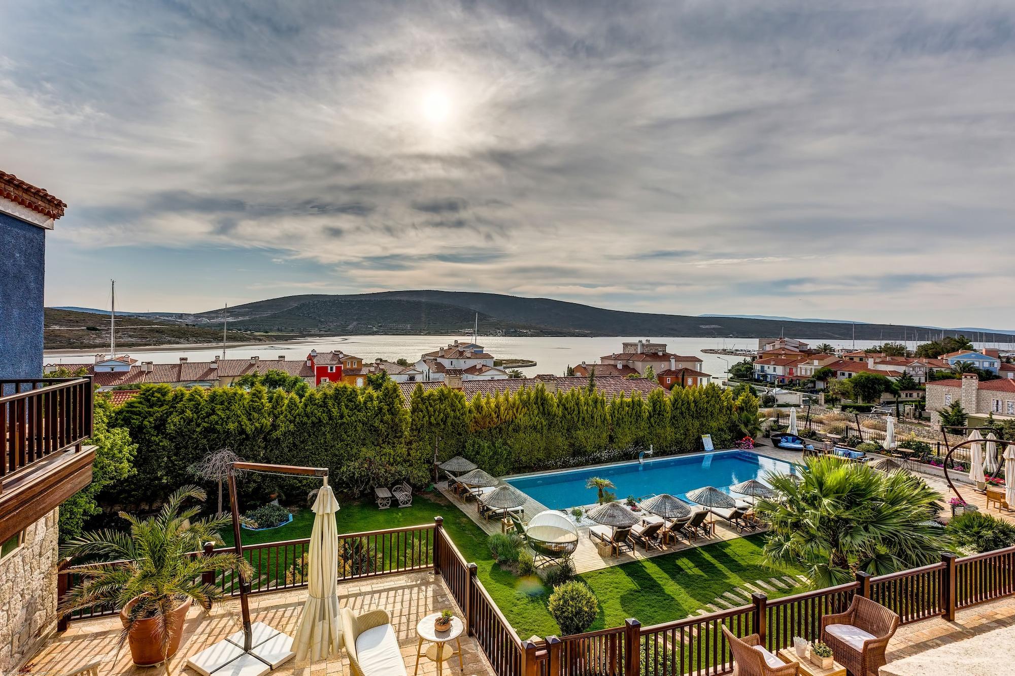 Alacati Kapari Hotel - Special Category Exterior photo